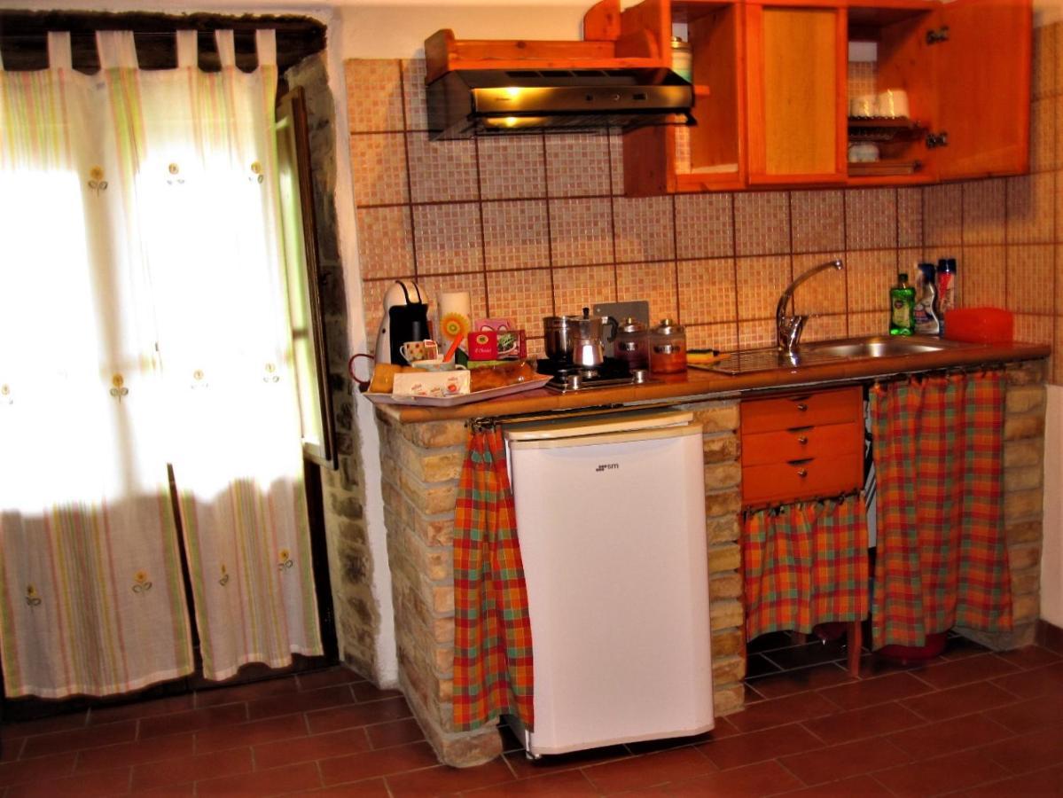 La Pietra Rara B&B Montone  Eksteriør billede